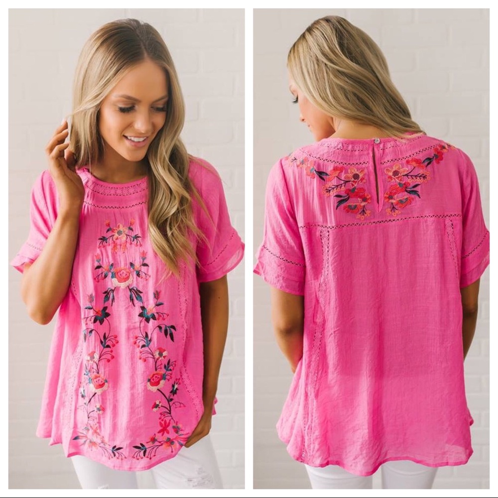 ✨Embroidered Floral Top Blouse✨